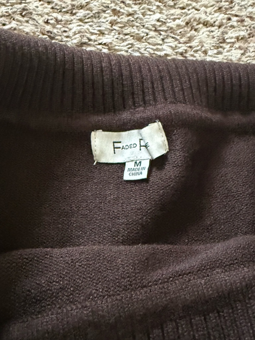 Off-Shoulder Ribbed Knit Sweater - Brown - Picture 4 of 6